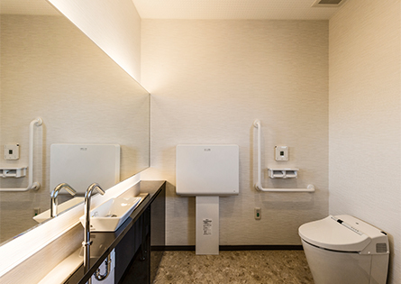 バリアフリー対応トイレ